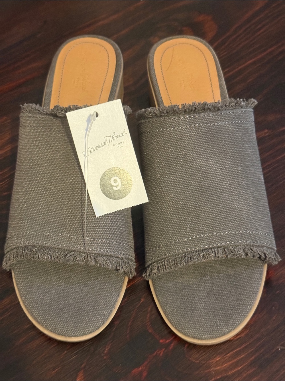 Universal Thread Gray Frayed Fabric Slide Sandals - Women